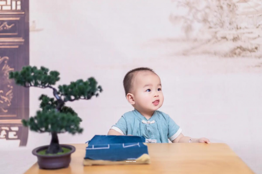 黄山宝宝多大可以吃榴莲 黄山宝宝多大可以吃榴莲